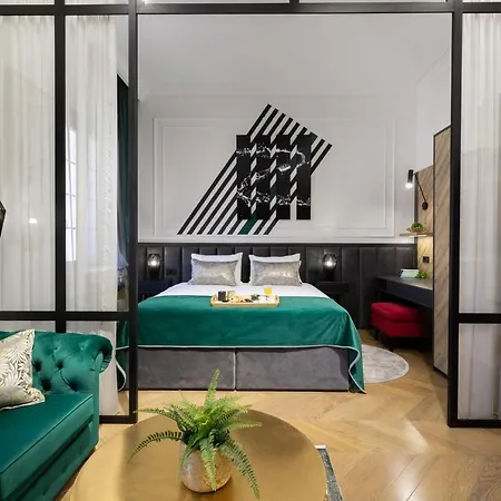 Dezign Superior & Konukevi 4*