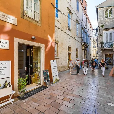 Dezign Superior & Zadar