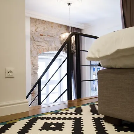 Konukevi Dezign Superior & 4*