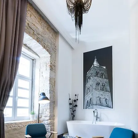 Konukevi Dezign Superior & Zadar