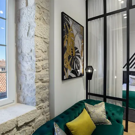 Dezign Superior Apartments&rooms Gasthof Zadar